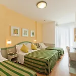 Hotel Montecarlo