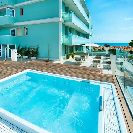 Hotel Montecarlo