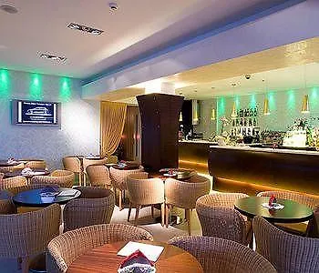 Montecarlo 4* ביביונה
