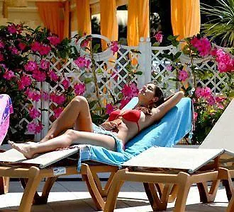 Montecarlo ホテル ビビオーネ