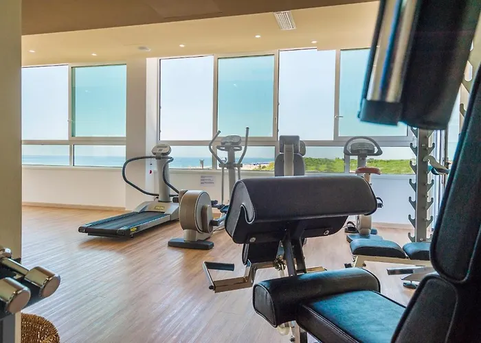 Montecarlo 4* ビビオーネ