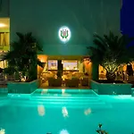 Szálloda Montecarlo 4*