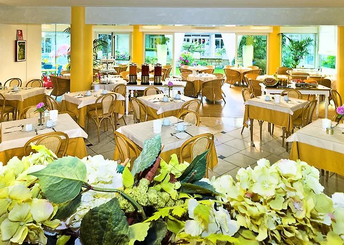 Montecarlo Hotel 4*
